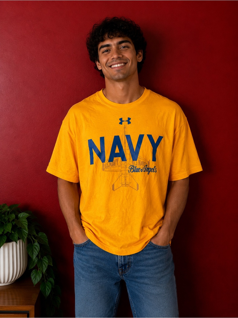 Under Armour Navy Blue Angels HeatGear T-Shirt – Men’s Large – Yellow - Picture 1 of 5